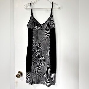 Tristan & Iseut Vintage Black & White Slip Dress - Size L